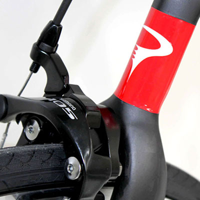Razha Carbon 24HMUD 105 11v for hire on your next cycle holiday with Adrenalin Rehab